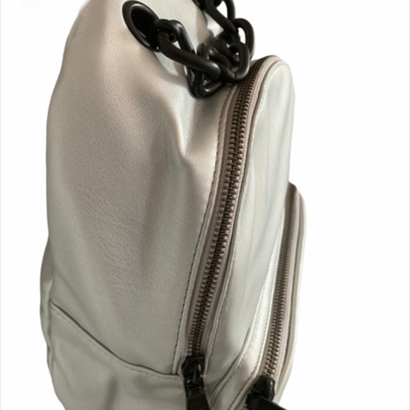 DKNY Women\'s Abby Silver Backpack main image 5